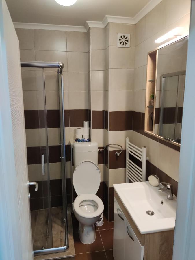 Apartmani Sarah 2 Tuzla Kültér fotó
