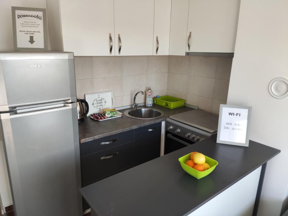 Apartmani Sarah 2 Tuzla Kültér fotó